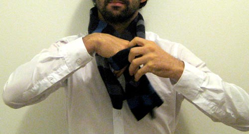 how_to_tie_a_scarf4